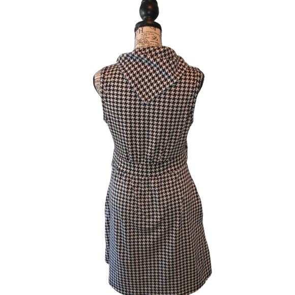 Monteau Sleeveless Cowl Neck Houndstooth Dress Black White Medium Posh Style - Picture 3 of 13